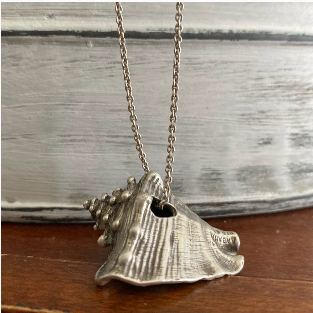 IN SEARCH OF: Silver Pewter Conch Shell Pendant Necklace